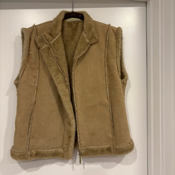 Carraig Donn Jackets & Blazers - Carraig Donn vest. Size large from UK. Fur and suede. Super retro vibes